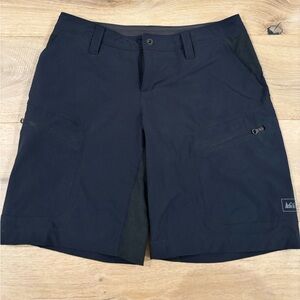 Black REI Women’s Hiking Shorts